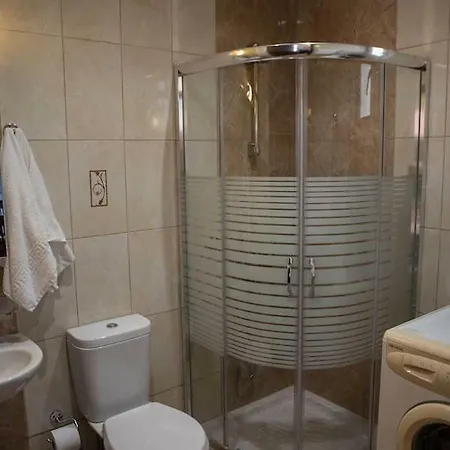 House Kristina Agios Georgios Pagon